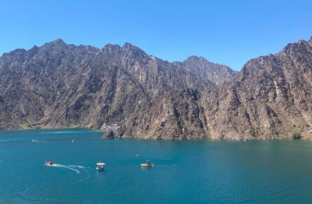 Hatta Dam Mountain Background.jpg