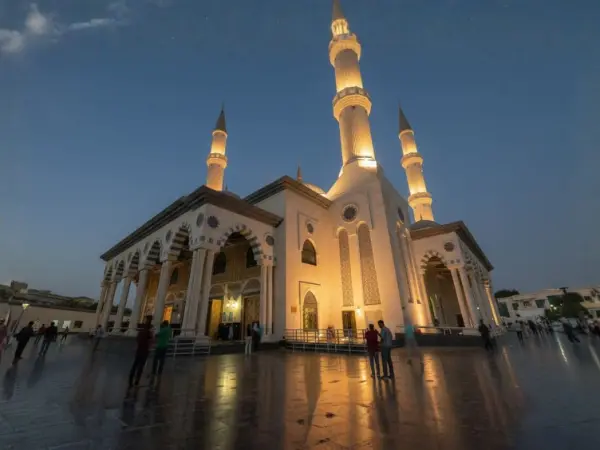 Al Farooq Omar Bin Al Khattab Mosque