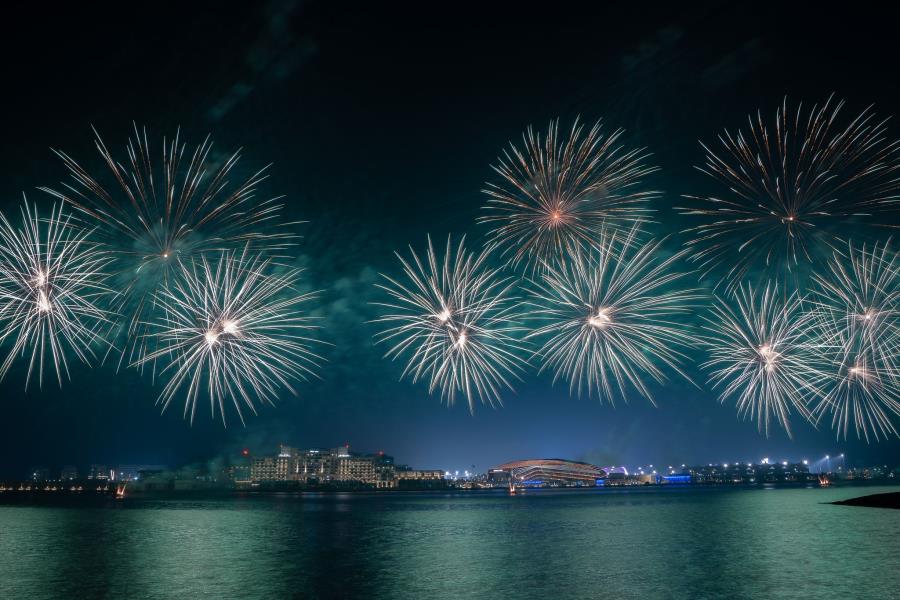 New Year’s Fireworks at Yas Bay