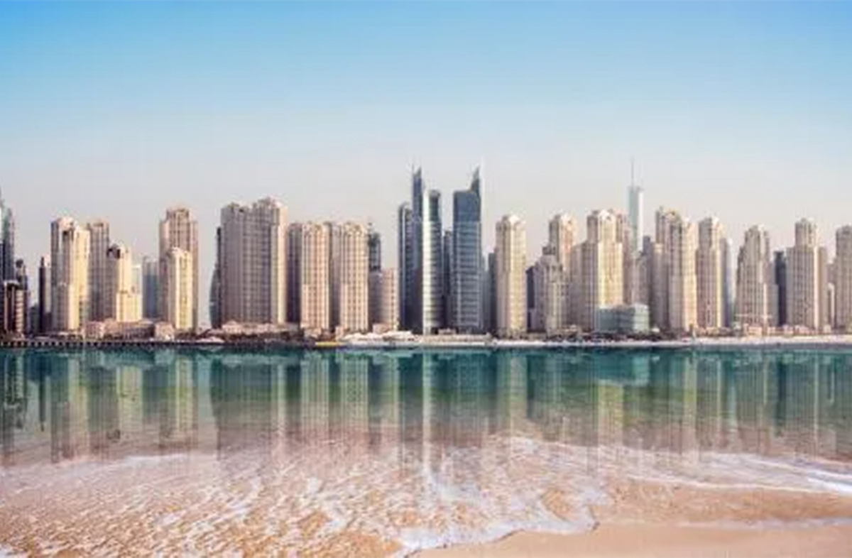 Six Emirates Full Day Sightseeing Tour