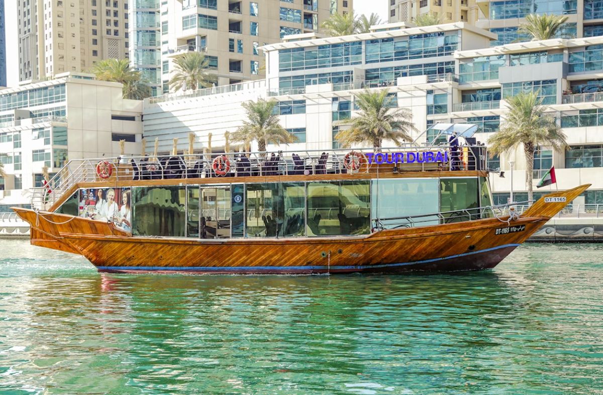 Dhow Cruise Dubai Creek Evening View