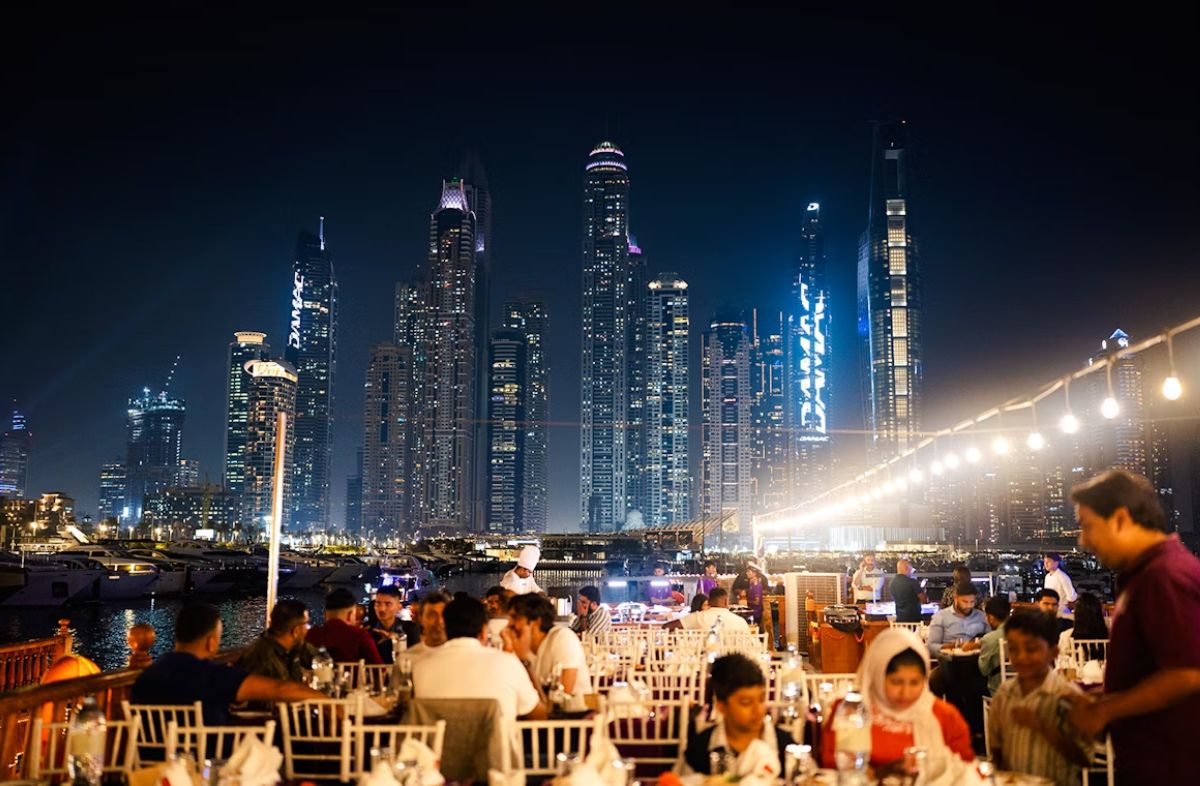 Dhow Cruise Dubai Creek Dinner Setup