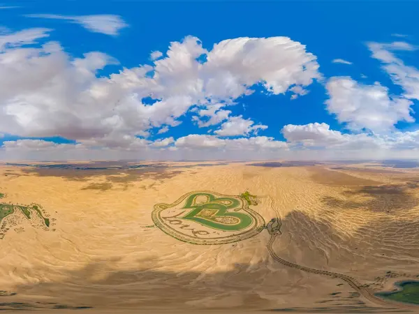 Love Lake Desert Safari Tour