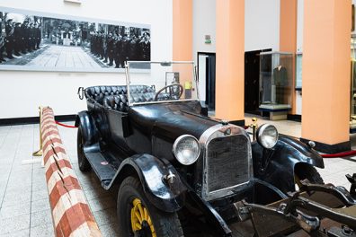 Book Sharjah Classic Car Museum Tours